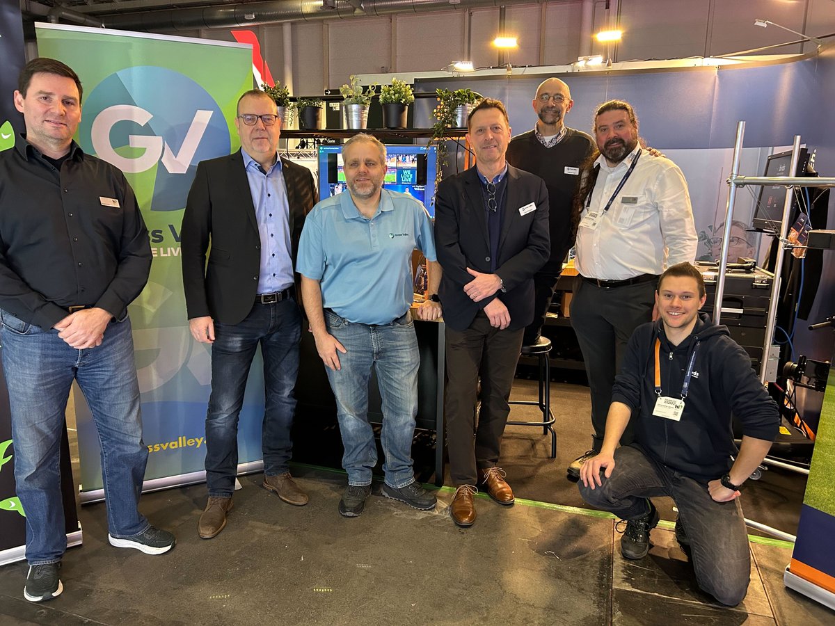 broadcast_sol's tweet photo. Wir sind bereit für die Hamburg Open 🌟
Mit dabei sind @GrassValleyLive, hi human interface und Birds Camera Solutions 💪
Kommt vorbei: Stand B6.410
#broadcastsolutions #grassvalley #hihumaninterface #birdscamerasolutions #hamburgopen24 https://t.co/SR033WORpK
