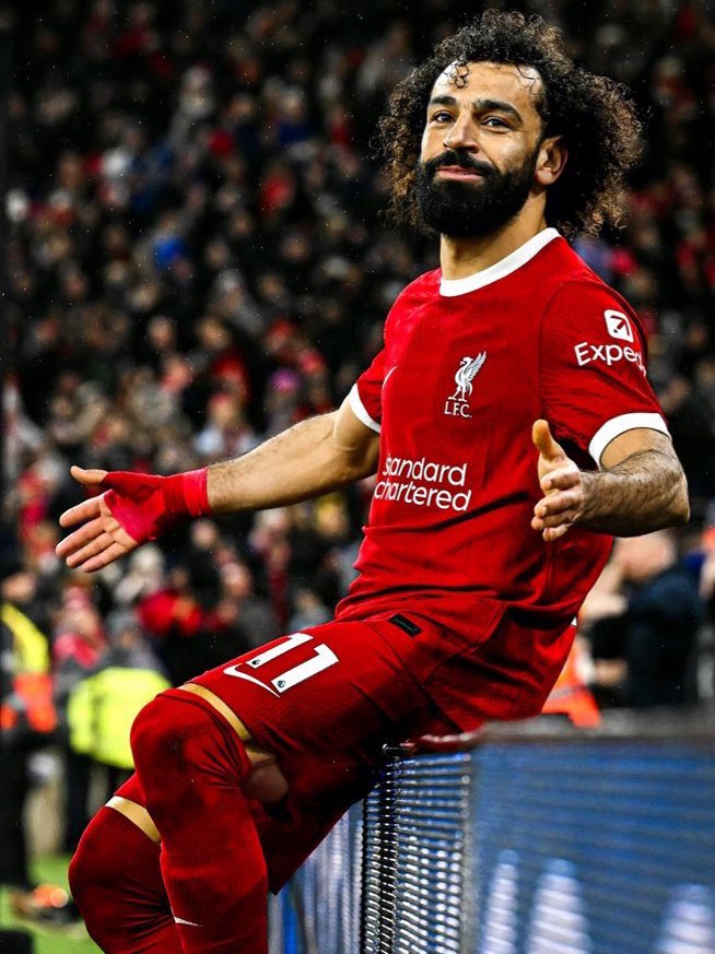 SamueILFC's tweet photo. Mo Salah goal contributions since signing:

17/18 - 60 G/A
18/19 - 39 G/A 
19/20 - 36 G/A
20/21 - 37 G/A
21/22 - 47 G/A
22/23 - 46 G/A 
23/24 - 27* G/A

Winger. Incredible consistency. 🇪🇬👑 https://t.co/n2Jc3OhSJl