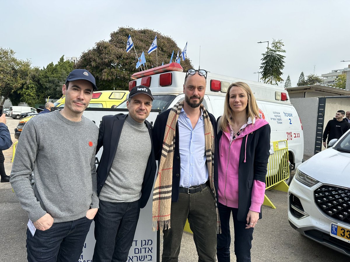 Séjour de solidarité avec #israel avec des politiques français et représentants communautaires français. Visite de l’infrastructure du <a href="/Mdais/">Magen David Adom</a> et témoignes de nos secouristes présents sur le théâtre des opérations.