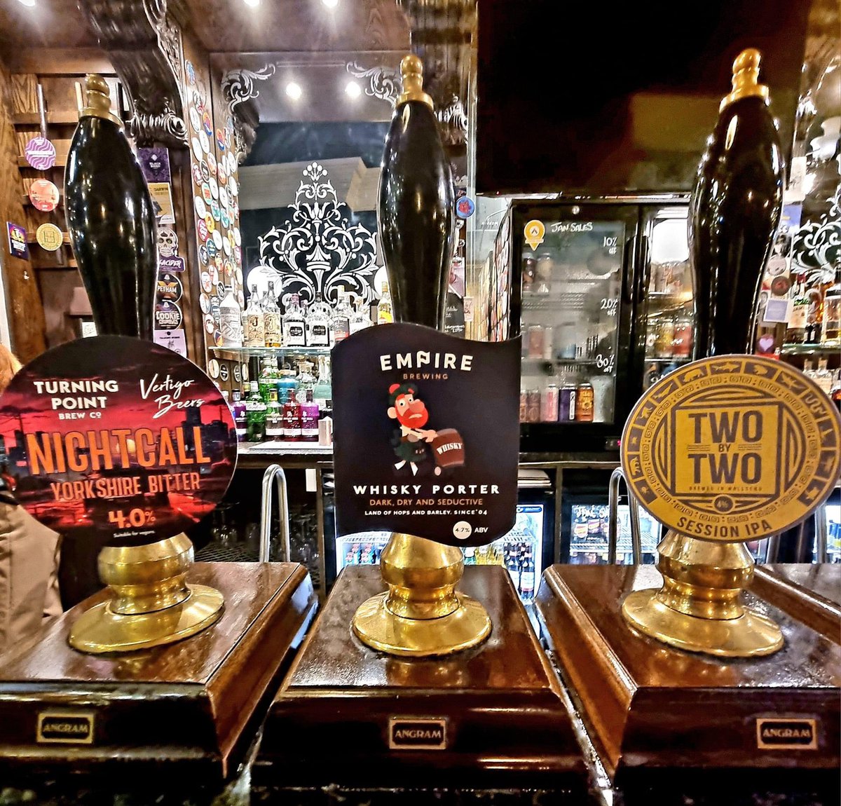 Some fresh cask swag this Wednesday New barrel of Session IPA 4% from <a href="/TwoByTwoBrewing/">TwoByTwo</a> 
A very nice "Whiskey porter" 4.7% from the bods at <a href="/empirebrewinguk/">EmpireBrewingCo</a> 
And the top folks <a href="/TurningPointbco/">Turning Point Brew Co</a> X Vertigo Beers collab to create the ultimate Yorkshire bitter "Nightcall" 4%