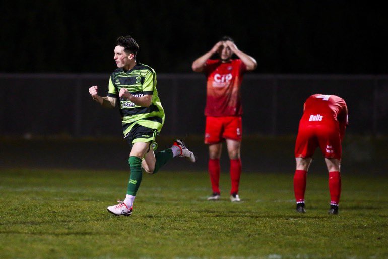 🗞️ EXCLUSIVE:

In his first interview since leaving Lincoln City, <a href="/BillyBrooks55/">Billy Brooks</a> speaks to <a href="/JJohnson_16/">Jamie Johnson</a> about his ACL injury, rehab at <a href="/LincolnCity_FC/">Lincoln City FC 🇺🇦</a> and his first week at new club <a href="/LincolnUnited/">Lincoln United FC</a>. 

#WeAreImps #TheWhites 

READ: thelinc.co.uk/2024/01/exclus…