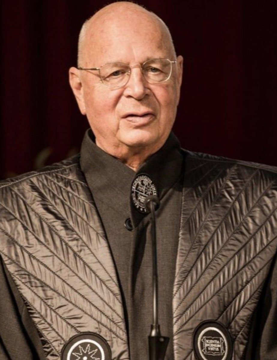 CarloMVigano's tweet photo. In Davos the masters and servants of the globalist elite gather: characters who openly declare that they want to reduce the world's population through wars, famines and organized pestilence; characters who use the complicity of our rulers, international institutions, and especially high finance and media, which are totally in their hands.

How would Our Lord have spoken to the Sanhedrin of criminal subversives at the World Economic Forum? What would all the Popes from Saint Peter to Pius XII have said to the participants of the Davos Forum? Not what Bergoglio said, surely. And this proves once again that the Argentine Jesuit is a servant of the globalist elite: whether he does it out of self-interest or due to blackmail matters little. 

Bergoglio explicitly supports the globalist coup and actively cooperates in the establishment of the New World Order. What more is needed to understand that the words of Leo XIII have come true? That the prophecy of Our Lady at La Salette is being fulfilled before our eyes?

"Rome will lose the faith and become the seat of the Antichrist."

https://t.co/8ycArReC4p