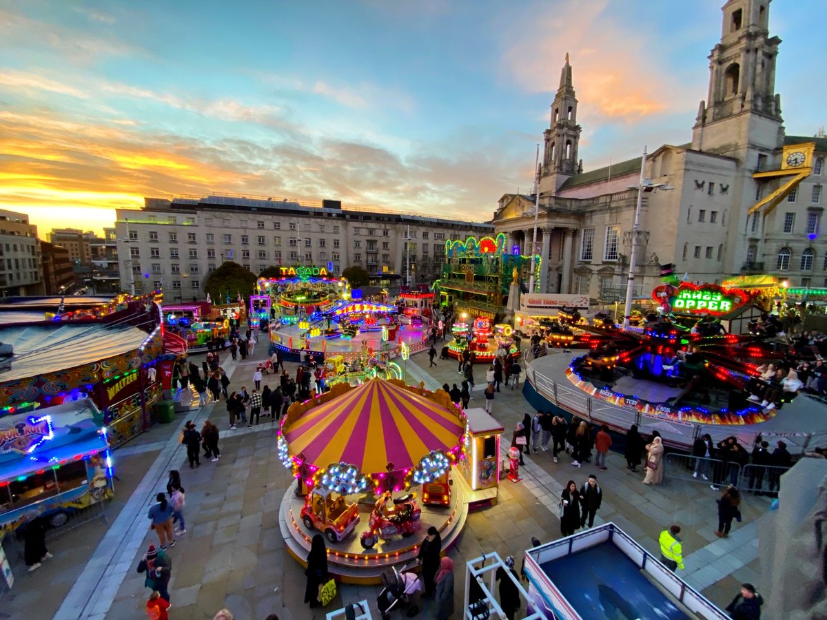 Confirmed! The iconic Leeds Valentine's Fair is back for 2024 🤩💘 Millennium Square, Cookridge Street and Victoria Gardens will be filled with more than 70 rides and attractions 🎡 Back for its 31st year, the dates to get in your diary are for 2024 are February 9-18 📅 #Leeds