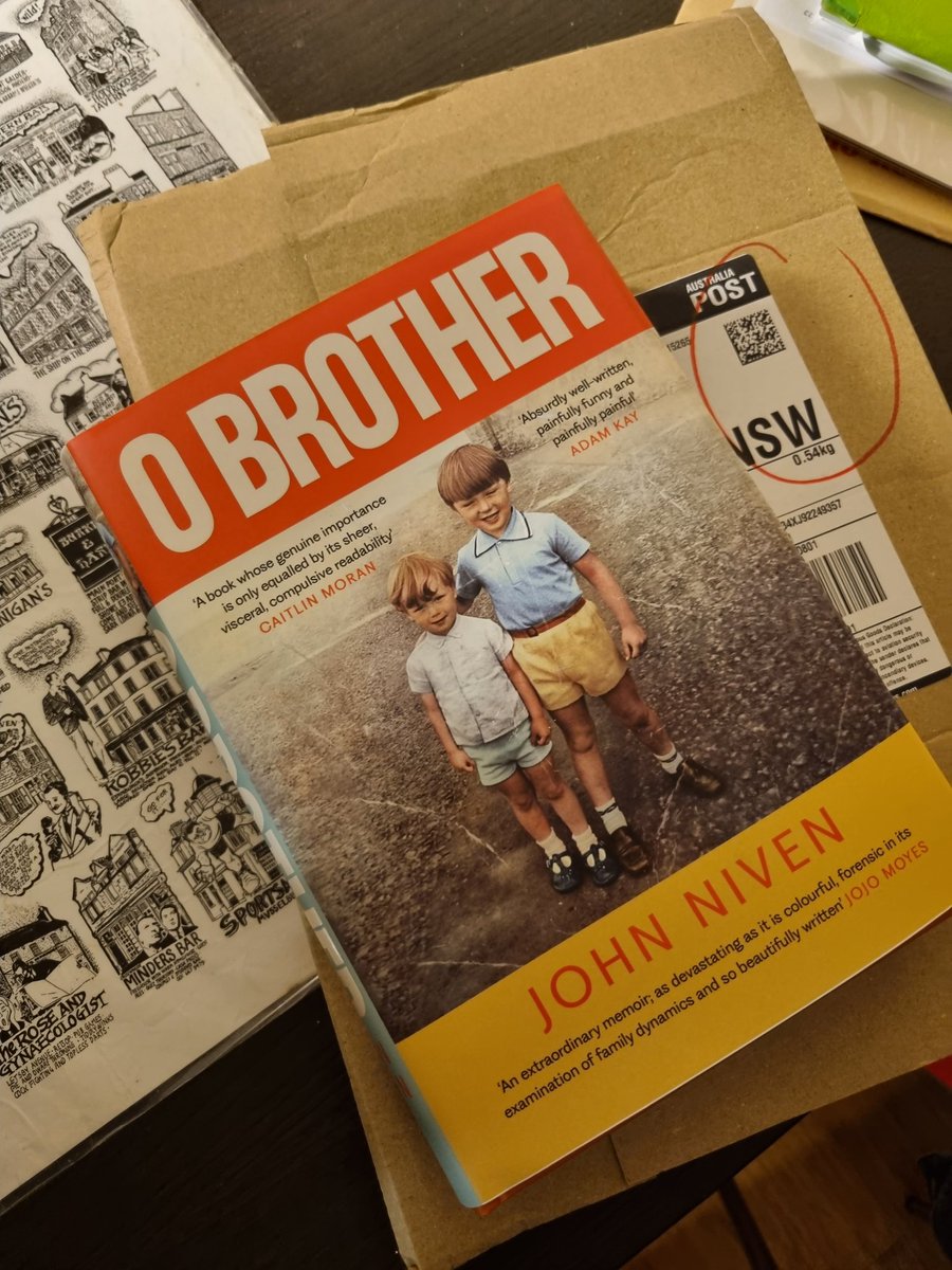 UllapoolCorrie's tweet photo. My good pals at booktopia have finally sorted it. Mustn't grumble. Scored a free book! https://t.co/dRuVZPpOZU