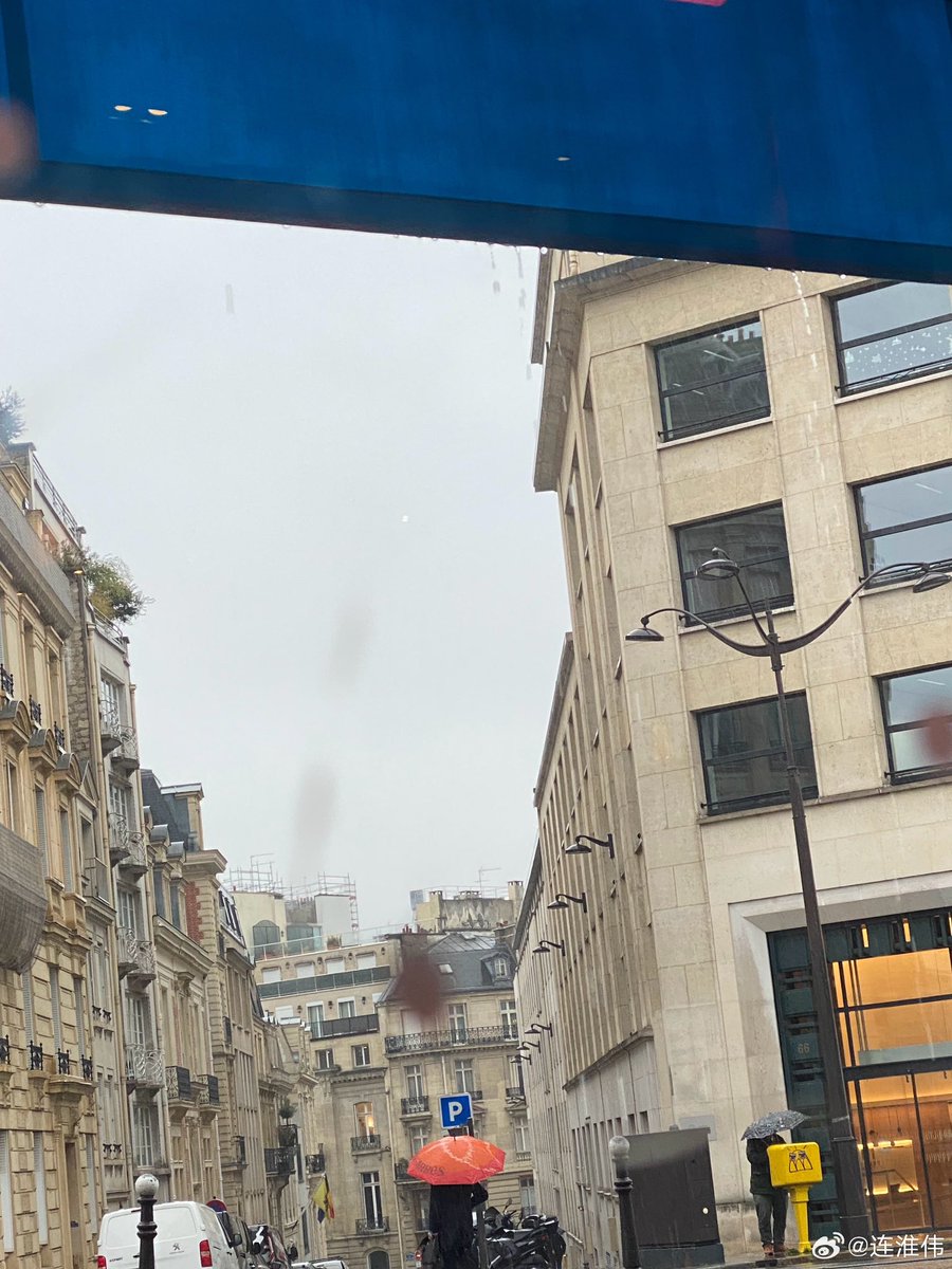 Day 1 in Paris ☔️✨🫶🏻