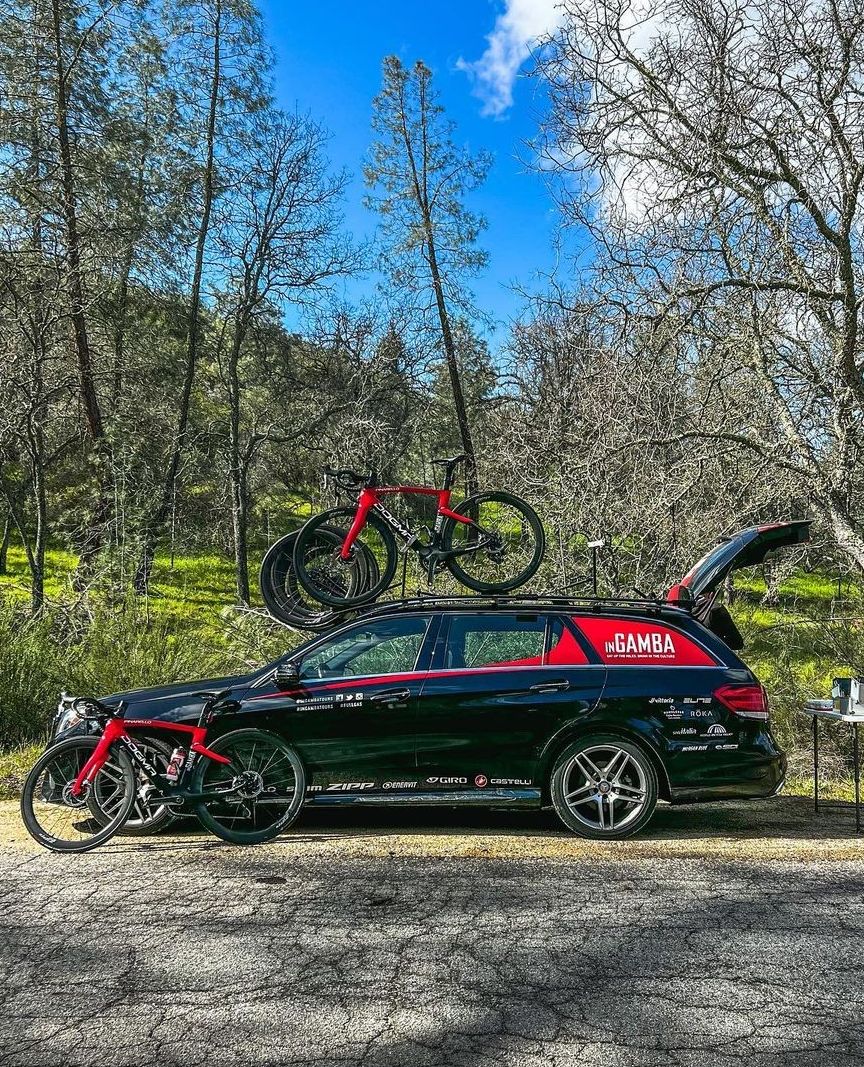 We will be riding our Pinarello (Dogma F) on the best roads of Paso Robles from March 19 to March 23. 
⁠
Book one of the last places — ingamba.pro/trip/paso-robl…