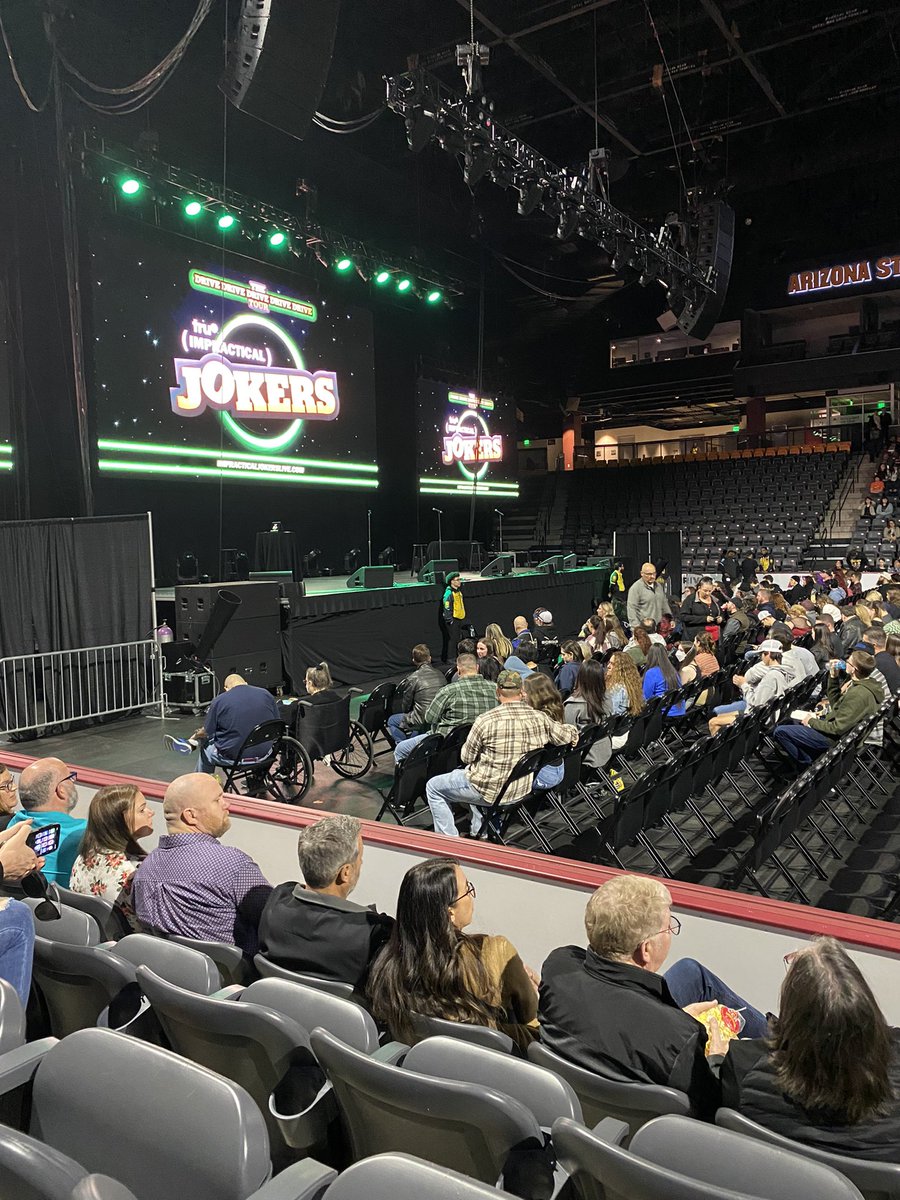 kaleywhit4's tweet photo. Getting to see @truTVjokers live was such a great experience, one that I hope I will experience again! I’ve watched this show for years and these guys are incredibly talented at putting smiles on people’s faces. Mostly mine 😏
@BQQuinn @SalVulcano @jamessmurray https://t.co/3nmtnQCHc7