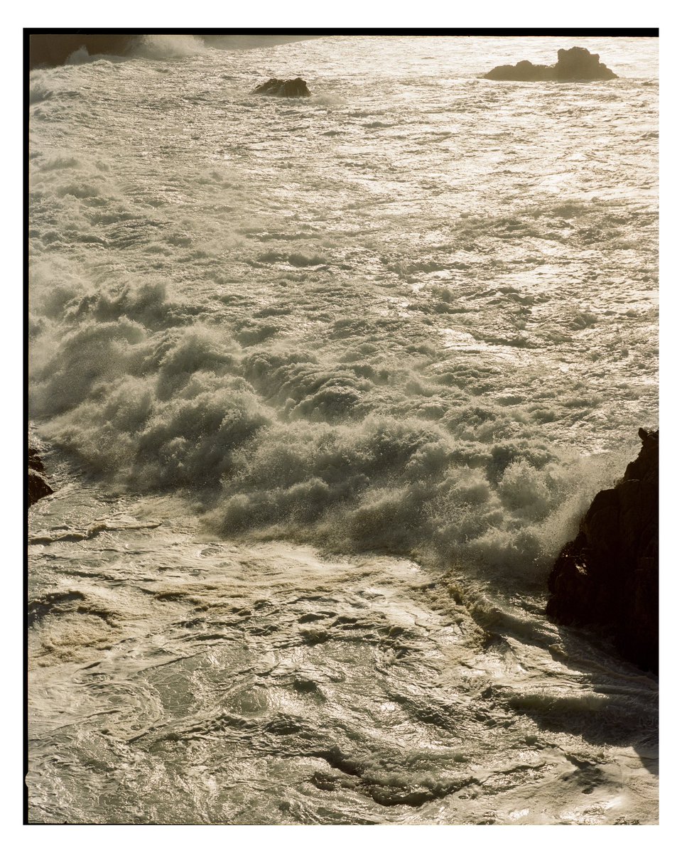 big sur - big waves, shot on 120 film w mamiya 7.