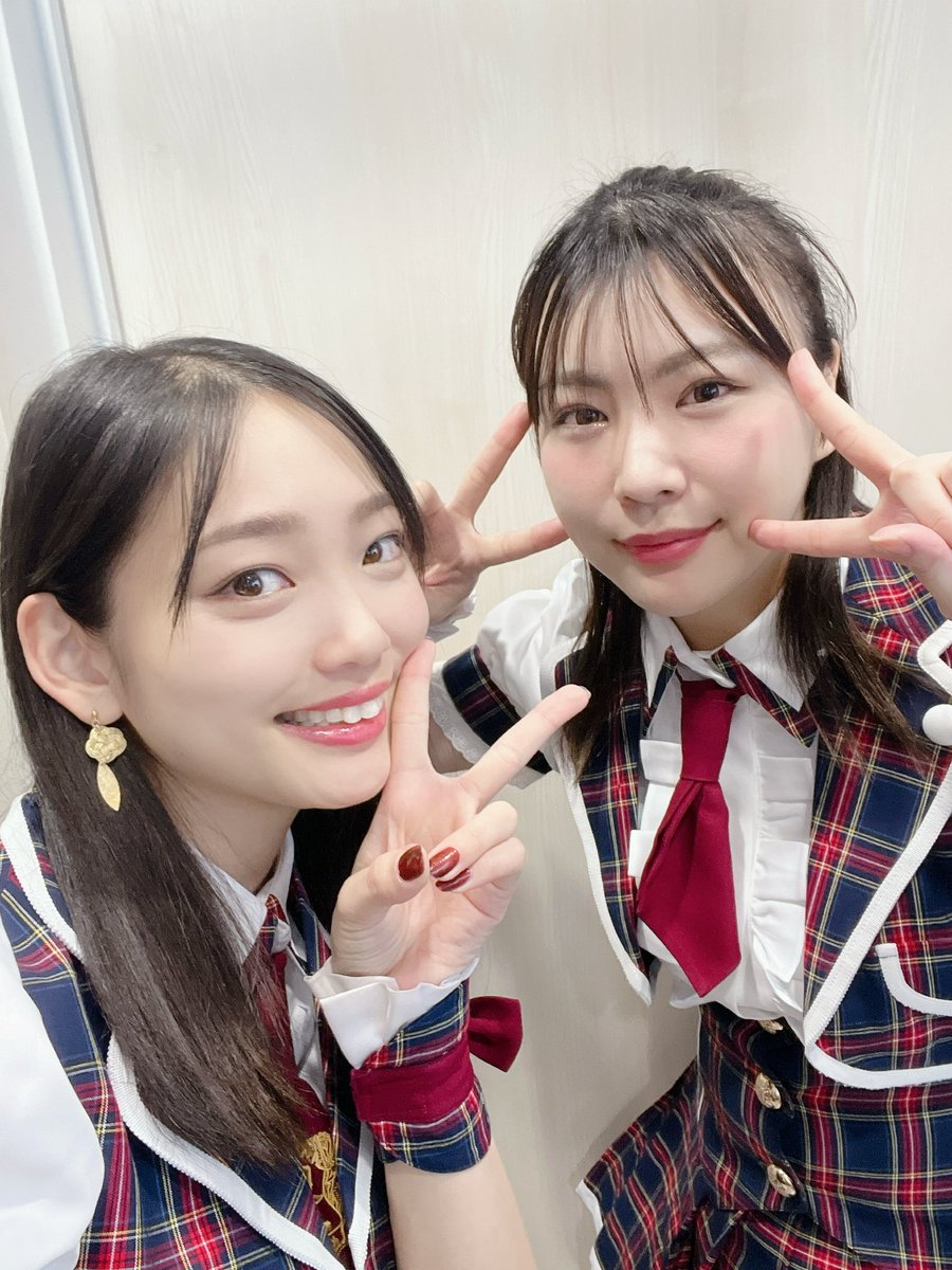 shoko5286's tweet photo. 載せようと思ってずっと載せてなかったー！

初めましてのりささん💕
セーラームーン好き仲間えりちゅうさん🌙
何気に交流があったしぃちやんさん🌟
遠目に眺めて癒されてたまこちさん🍵
同じRecreationチームでLIVEしてたしおりさん❤️‍🩹
プロレスのイベントにご一緒した事のあるかっきーさん💪 https://t.co/dJ1jqxqZgd