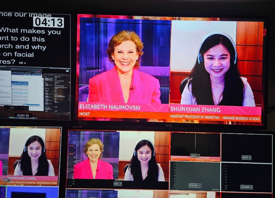 enaumovski's tweet image. Do certain physical features help people get ahead? 

Are your facial features the reason why you are an executive &amp;amp; not stuck in middle management or lower?

Tonight, featuring Shunyuan Zhang, Assist Prof Marketing at @HarvardHBS.  
on #EmpoweredCA at 6:30pm EST @TheNewsForum_