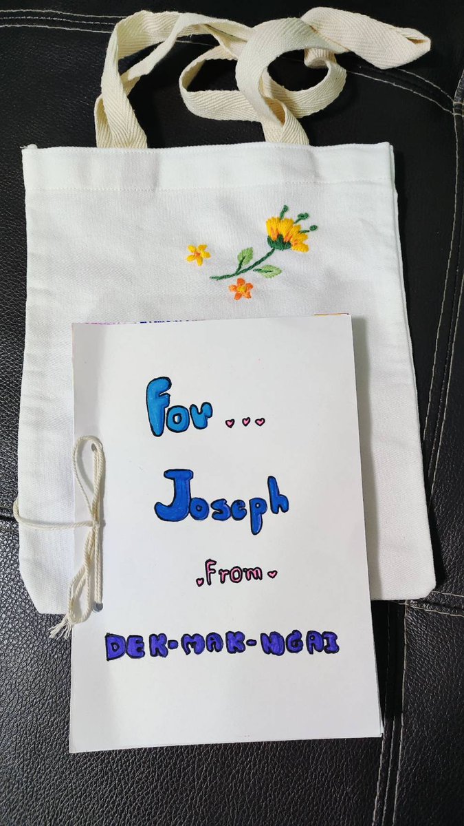 worldendeavors's tweet image. These cards that our intern in Thailand got from his students are so wholesome 🥹 🫶

#thailand #internabroad #worldendeavors