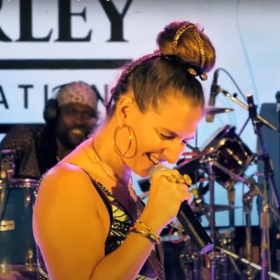 delfincd's tweet photo. #NouvellePhotoDeProfil #delphine https://t.co/oyOIiPuTTF