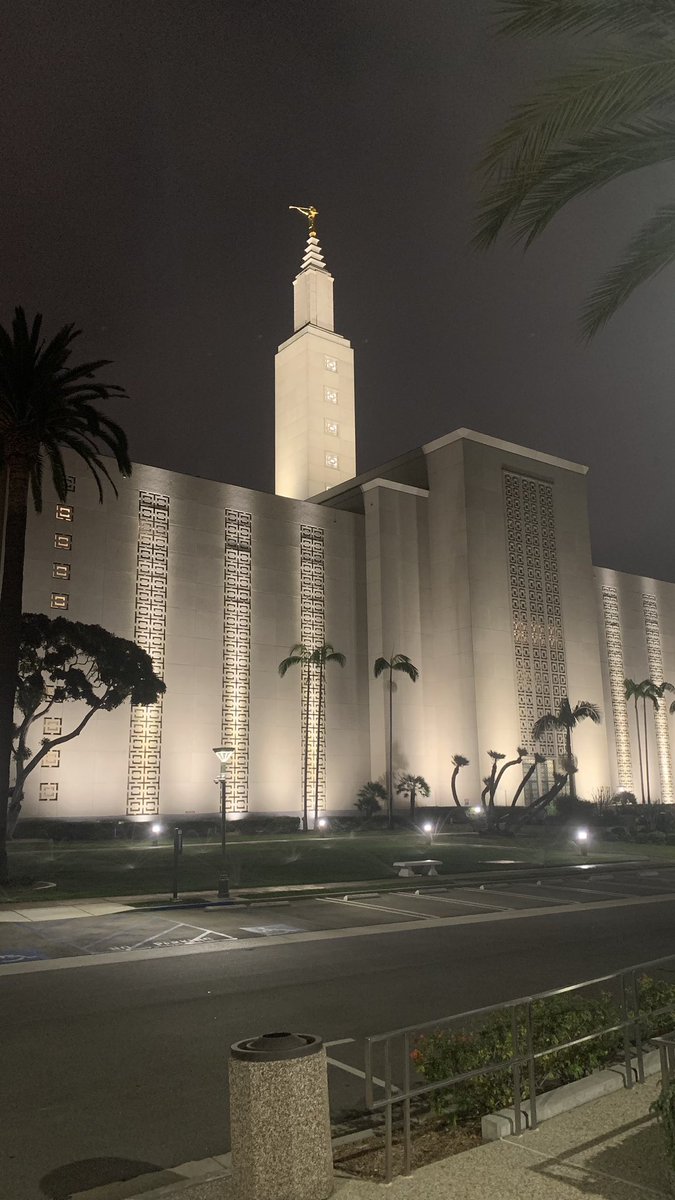 de3viaje's tweet photo. I was there, the TEMPLE #LDS https://t.co/jJsqQ5frug