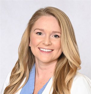 Congratulations to Chief Resident, Dr. Jena Deitrick, on her selection as a resident member in the Alpha Omega Alpha Honor Society! @OUHealth @OUCollegeofMed @AOA_society @UroResidency @Uro_Res @so_uro