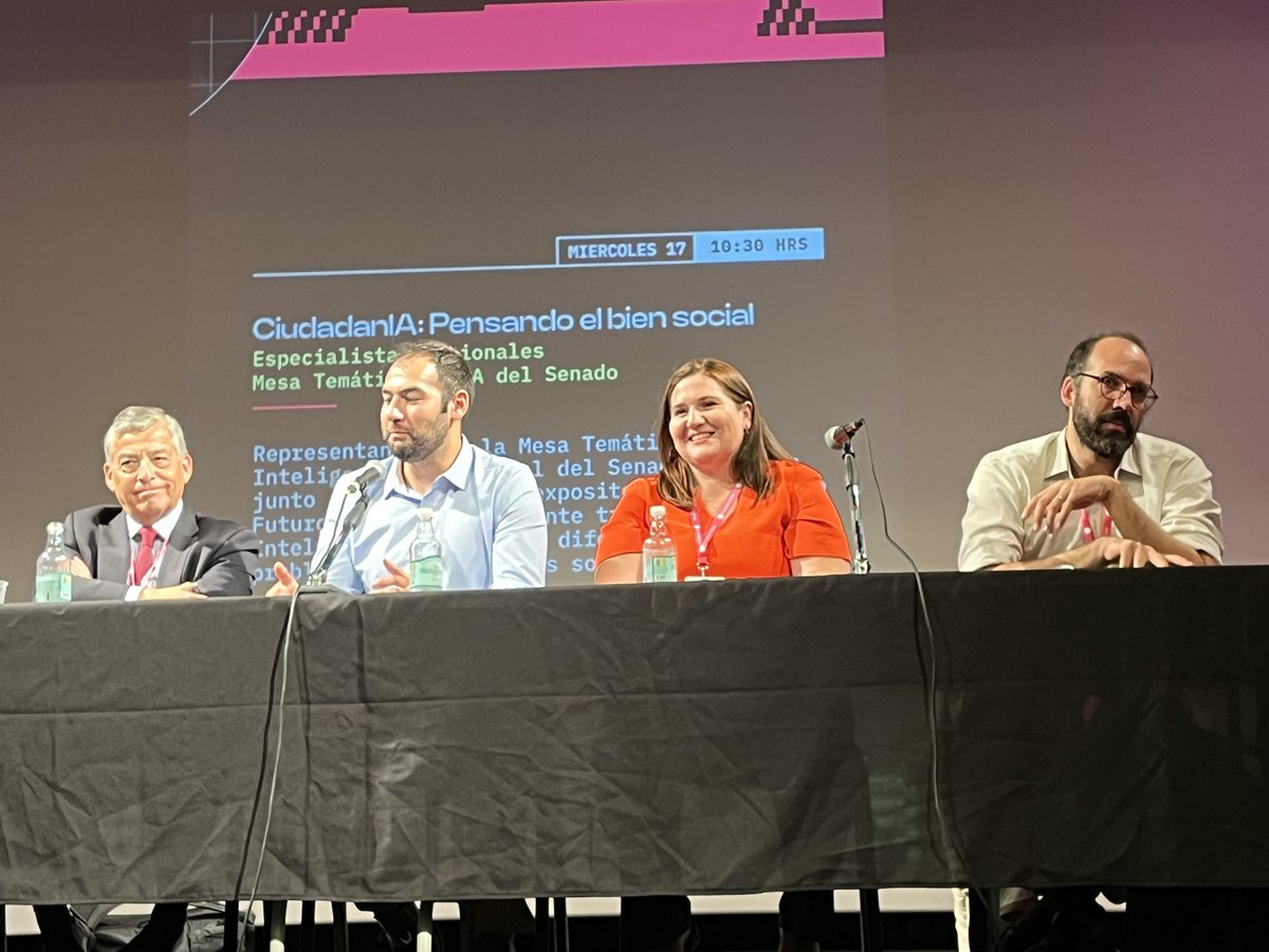 Continúa la participación de académicos e investigadores del la #Autónoma en Congreso Futuro 🌐🙌. La Dra. Patricia Möller, de nuestra Facultad de Ingeniería, participó hoy en el panel de conversación sobre problemáticas sociales e #IA, en Santiago. #CF2024