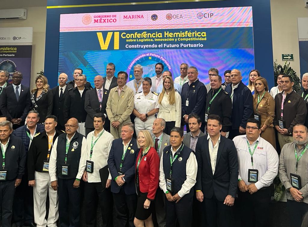 PuertosYucatan's tweet photo. @PuertosYucatan participa en la VI Conferencia Hemisférica sobre Logística, Innovación y Competitividad
Construyendo el Futuro Portuario 
#ASIPONAProgreso 
🌎🚢 https://t.co/AGdSTtoQ5o
