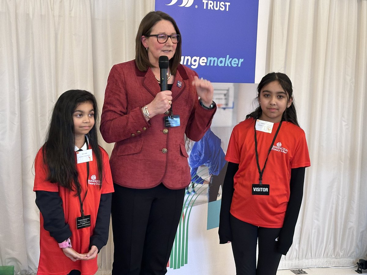 An amazingly proud day. @KensingtonSch @LearnTapscott children launching the @YouthSportTrust manifesto at the Houses of Parliament with @Mo_Farah, @RealDeniseLewis, @amaagbeze and many more.