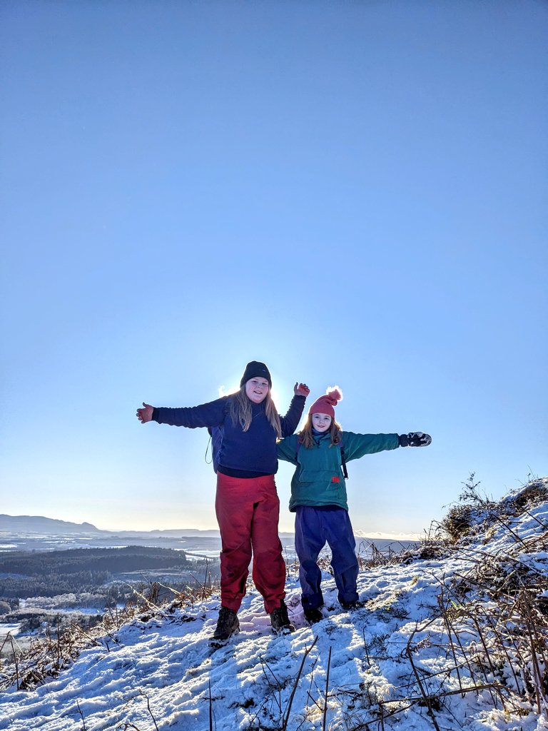 BlairvadachAndy's tweet photo. An absolute belter of a day with @BankheadGCC as we embarked on our #landadventure to the @lomondtrossachs to climb Craigmore! 🏔️
Bluebird skies, snow capped mountains....one of those very special days here @BlairvadachOEC 😎👌
#BankheadBV24
#makingmemories https://t.co/ztMJp55c3G