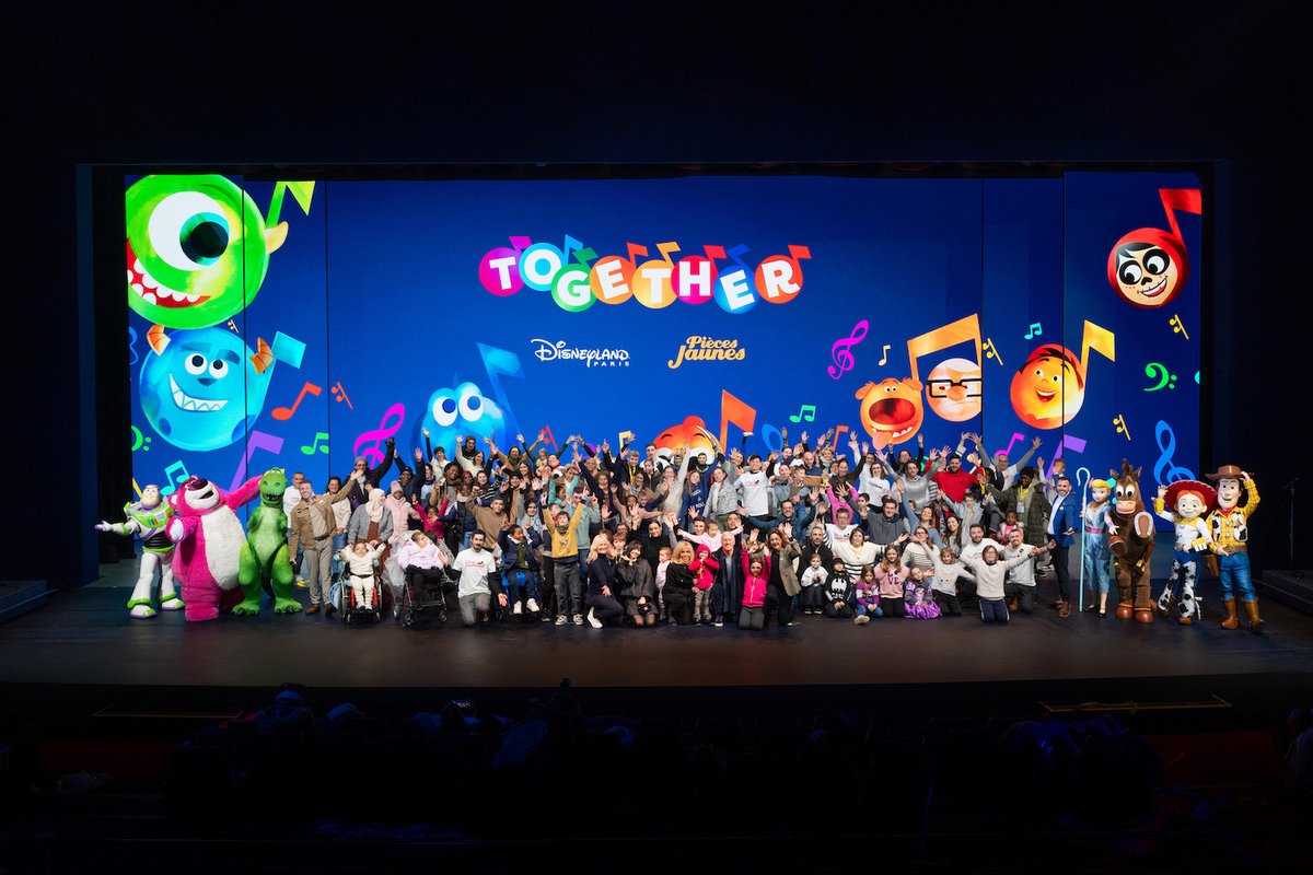 📸Retour en images sur la journée #magique de plusieurs centaines de jeunes invités à @DisneylandParis dans le cadre de l’opération @piecesjaunes 2024 : disneylandparis-news.com/pieces-jaunes-…