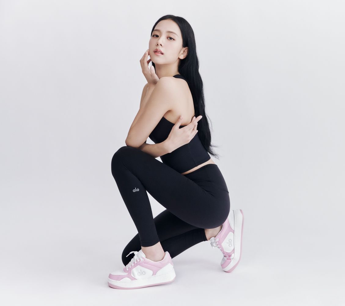 JISOO NEWS on X: #JISOO Is the New Face of Alo Yoga. 🔗