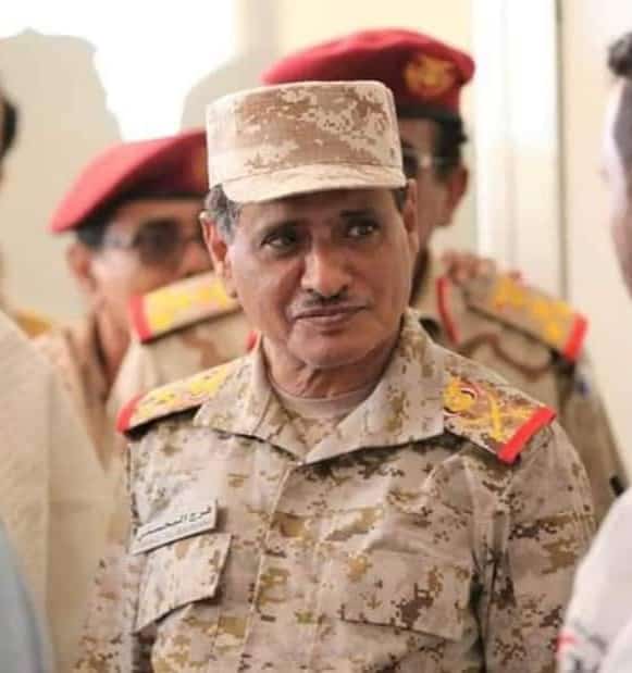 أنت أهلاً للقيادة والزعامة 
يا رَجُل فنّان متعلّم فطين.

عودتك أبا سالمين اصبحت حاجة ملحّة ماسة في ضل هذه الظروف التي تمر بها حضرموت و ما انجزه ابطالها بقيادتك.