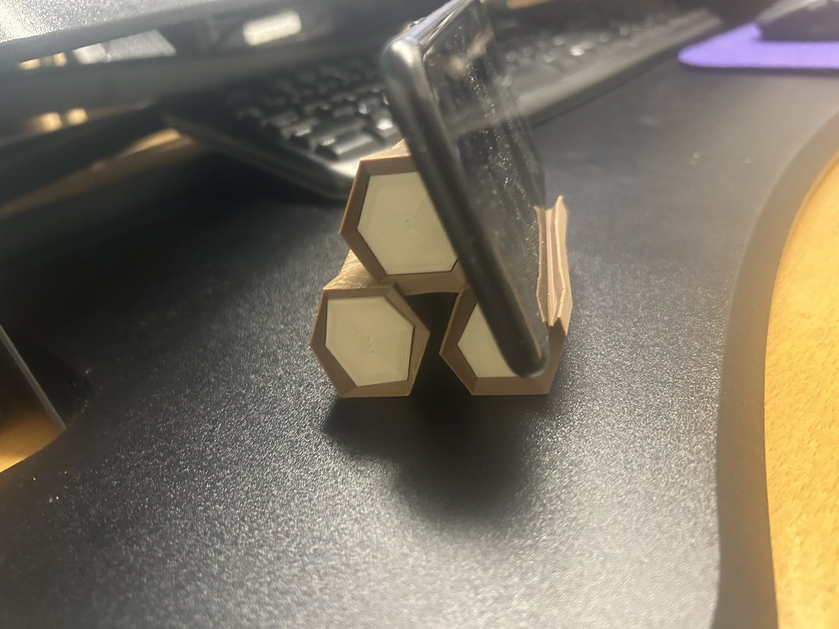 Find me a cooler phone holder….I’ll wait
