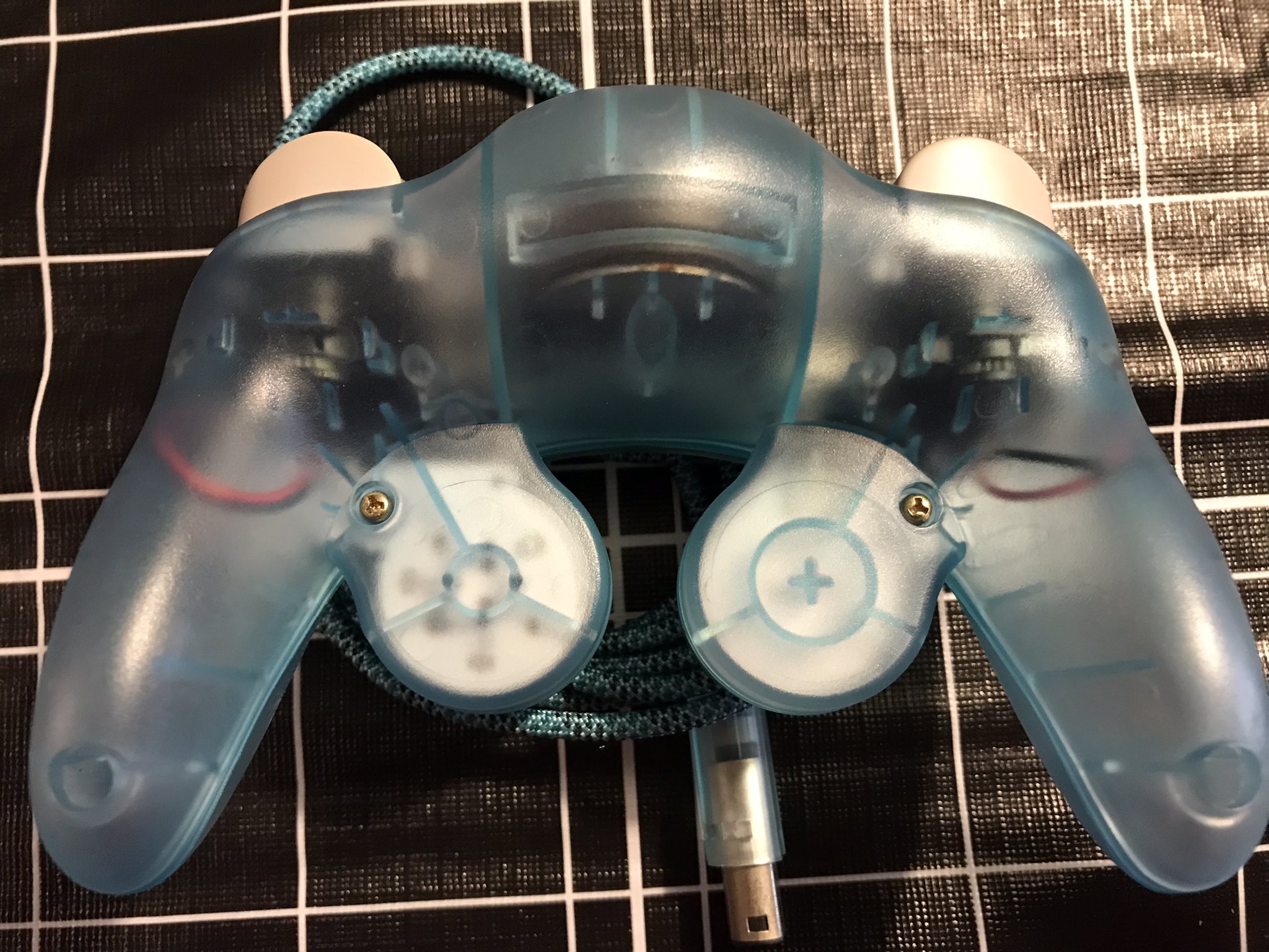 Nez outlet gamecube controller