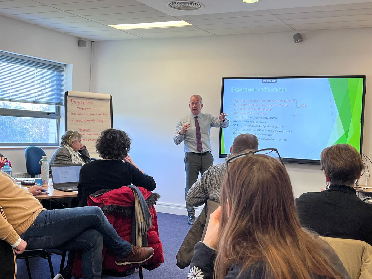 kenrz21's tweet photo. Dublin J3 @ErasmusplusFR digital learning, home school community liaison and school culture. Très enrichissant, accueil toujours aussi positif et de qualité !! Un groupe dynamique, des intervenants intéressants! Merci Erasmus+ @acversailles @education_gouv @lair_sandrine https://t.co/Gc28gb2xCp