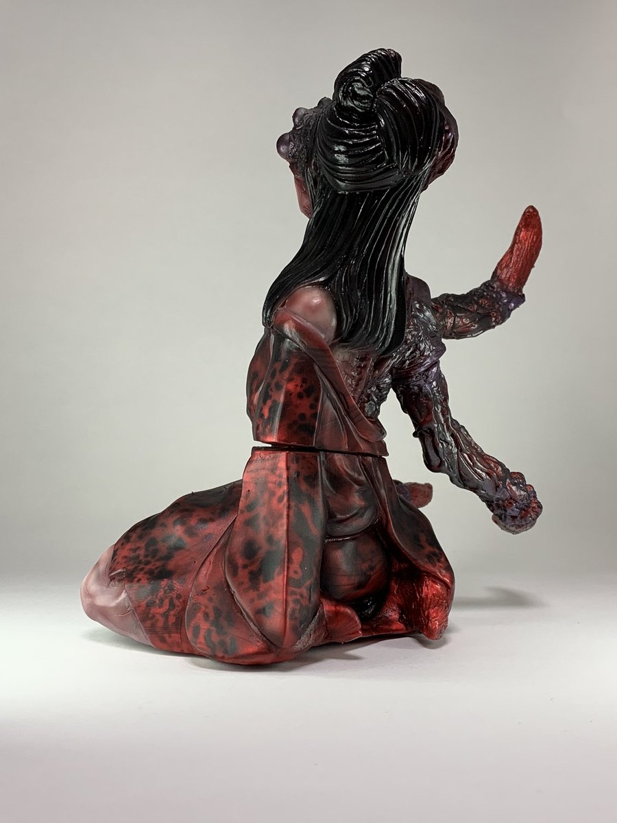 真説・物ノ怪少女　女郎蜘蛛　ヒカリトイズ　ソフビ Amazon.co.jp: ヒカリトイズ 女郎蜘蛛 ソフビ GEISHA SPIDER