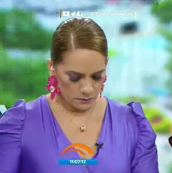 untatuador2's tweet photo. Y que el avión de Salcedo se caiga y no alcance a hablar, amén... https://t.co/A9uZTwvW3i