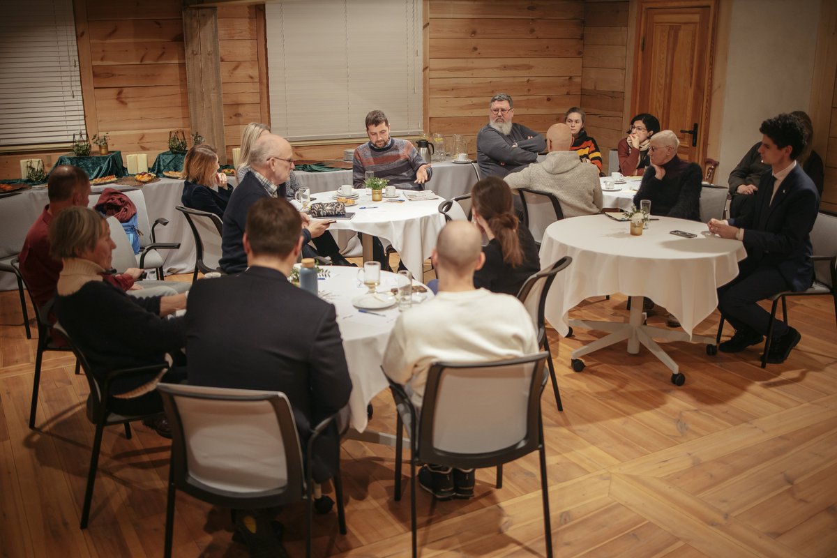 💙🤝 Vakar, 16. janvārī Jelgavas Vecpilsētas mājā notika pasākums "Jélgava vai Jelgáva - divas pilsētas vai viena?", kuru mēs organizējām kopā ar <a href="/Zemgalei_lv/">Zemgales NVO Centrs</a> un ar <a href="/USEmbassyRiga/">U.S. Embassy Riga</a> atbalstu.