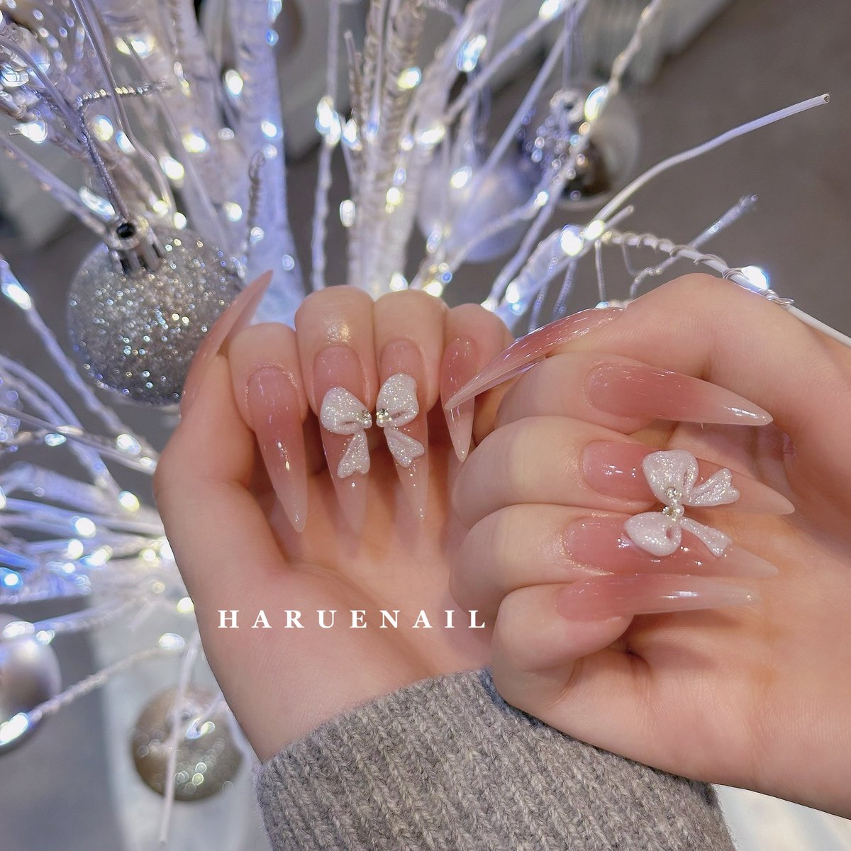 Harue_Nail's tweet photo. 🎀🎀🎀　#ワンホンネイル　#岡山ネイル　#ロングスカルプ　#冬ネイル  #冬ネイルデザイン　#ロングネイル　#スカルプネイル　#岡山市北区ネイルサロン　#韓国ネイル　#中華ネイル　#ネイルデザイン　#チークネイル　#リボンネイル https://t.co/rYwsVWphRb