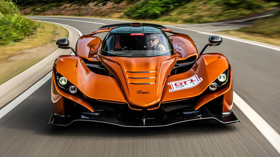 Back with a bang! Praga begins production of its furious £1.16m Bohema hypercar. Weighing less than a tonne and arming drivers with 700bhp, behold your cut-price Gordon Murray T.50 → topgear.com/car-news/super…