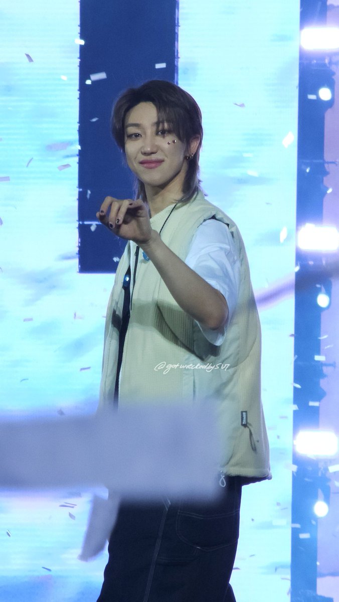 GotWreckedbySVT's tweet photo. Can no longer gatekeep these photos ๐ฅฒ๐ Sorry Wonwoo, tawid muna ako kabilang bakod hehehe
#SEVENTEEN #seventeeninbulacan #THE8 #Minghao #followtourinbulacan #FTB #bulacan #SVT #followtour https://t.co/PSQceMRZvy