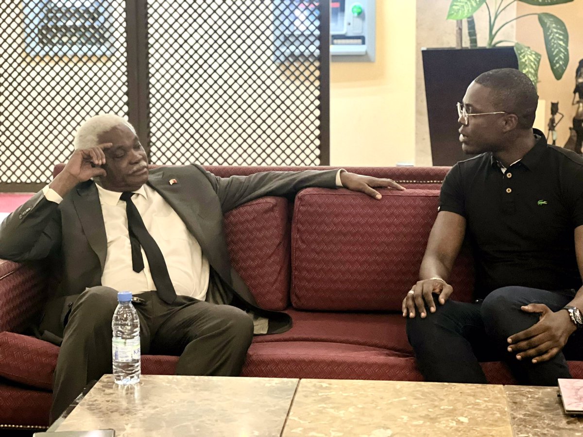 HumanHac's tweet photo. #Coaching_Territorial 

Rencontre d’échange avec le Secrétaire Général de @UCLGAfrica  M. Jean Pierre Elong Mbassi lors de son passage à Dakar dans le cadre des assises sur la coopération décentralisée entre le Maroc et le Sénégal. 

À suivre… https://t.co/dXrhrzxtnQ