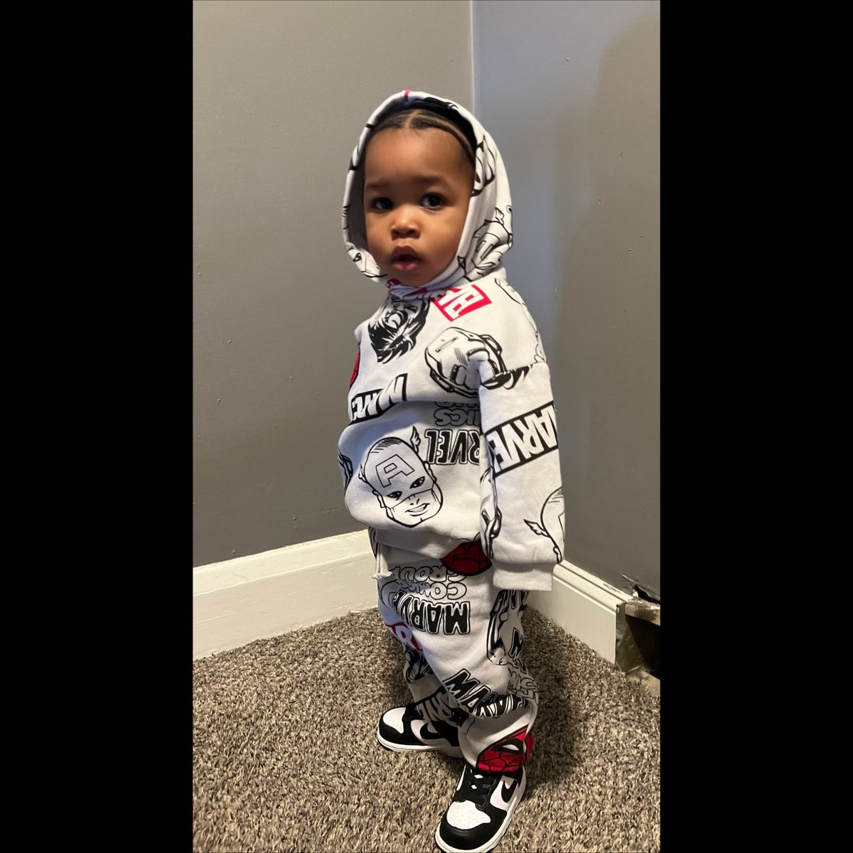 maniig_'s tweet image. my most prized possession 🩶 #mykid