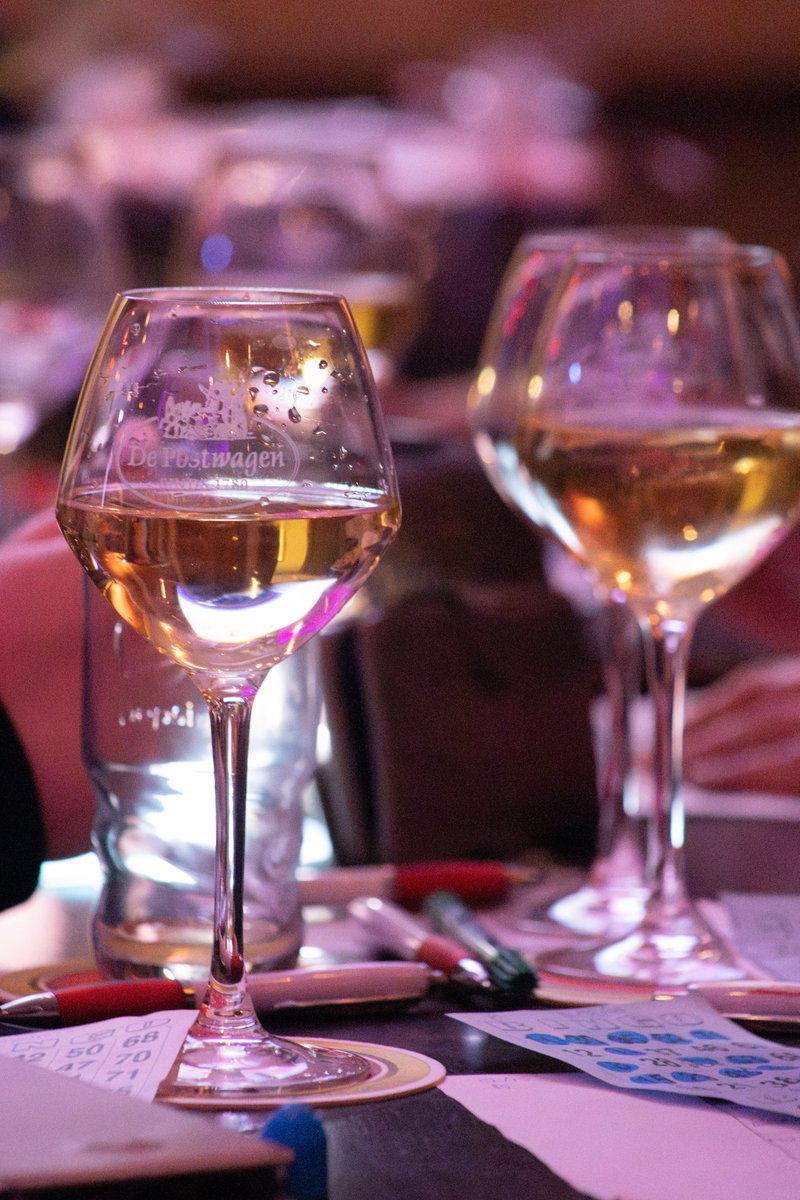 We gaan weer bingoën bij @depostwagen!

🍸✅NIEUWE LADIES NIGHT BINGO✅🍸 op vrijdagavond 29 maart én op zaterdagavond 30 maart. 

Je kunt NU reserveren, vol is vol.

postwagen.nl/ladies-night-b… 

#ladiesnight #bingo