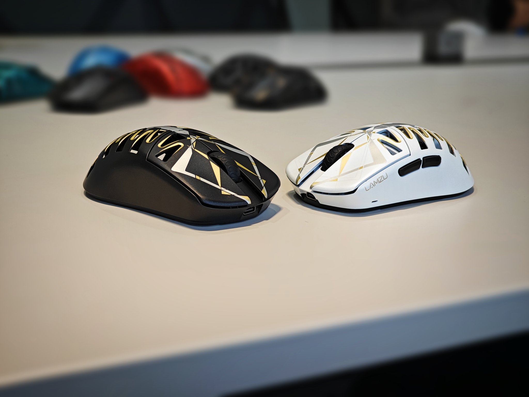 ※ゼルダ※　ラクマパック フルグレイン シュリンクレザー L字ファスナー財布付き 横型