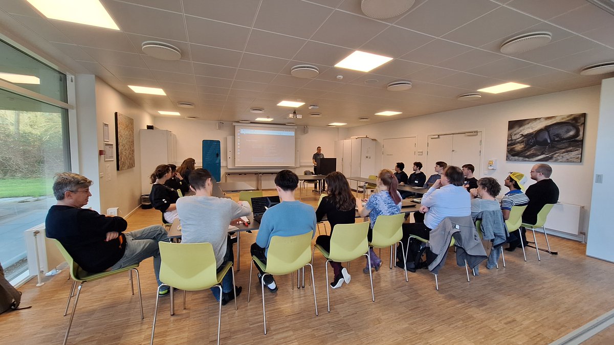 TACsy_MSCA's tweet image. 🚀Day 4 of our Intensive TACsy PhD school is here! 📷Today the TACsy Doctoral Candidates will present the outcome of the previous days of the training📷📷
#PhDTrainingDay4 #AcademicExcellence #FutureScienceLeaders @SyddanskUni @UniLeipzig @embl @tu_wien @UniJena