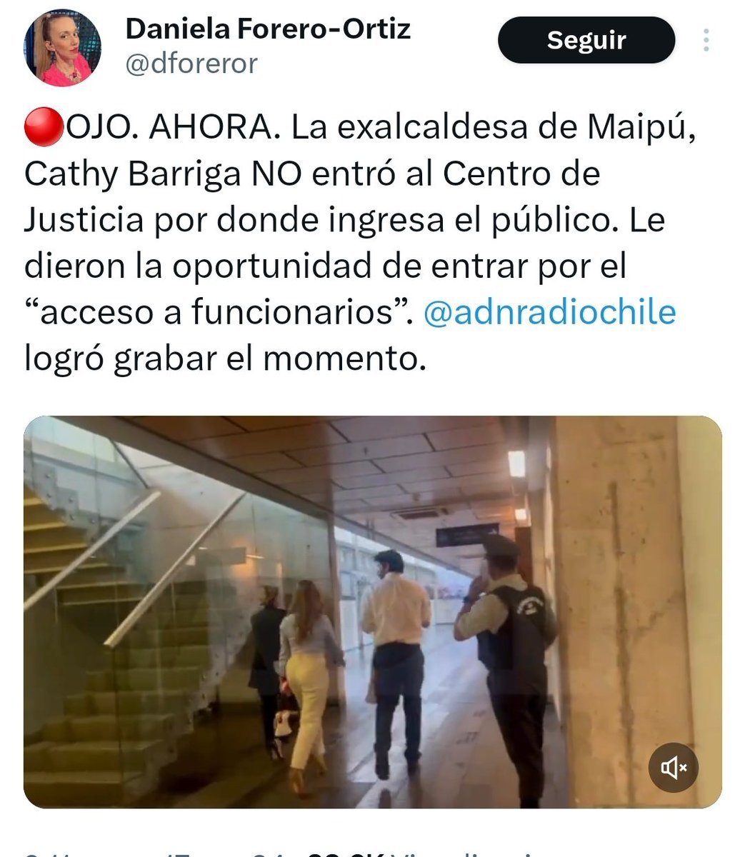 ivettegs2015's tweet photo. @chilevision A polizzi por comprar calzones entró con esposas, a la derecha la atienden con alfombra roja!! #Barriga la justicia de la derecha #UDI tienen que ser https://t.co/4xhWOmki0U