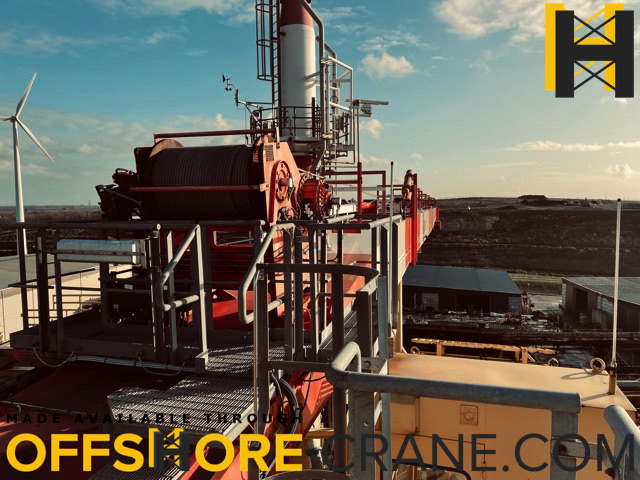 30 TON RAM LUFFING OFFSHORE CRANE FOR SALE. offshore-crane.com/30-ton-kenz-ra…