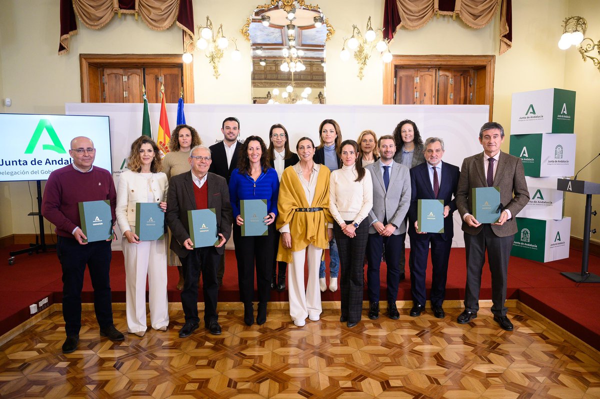 👐 Vamos a poner en marcha el proyecto ‘Concilia2’ con una ayuda de 228.000 euros de <a href="/AndaluciaJunta/">Junta de Andalucía</a>.

Es una iniciativa que beneficiará a 1.400 almerienses, de los cuales 200 serán menores. Habrá actividades lúdicas, culturales y formativas para fomentar la conciliación.