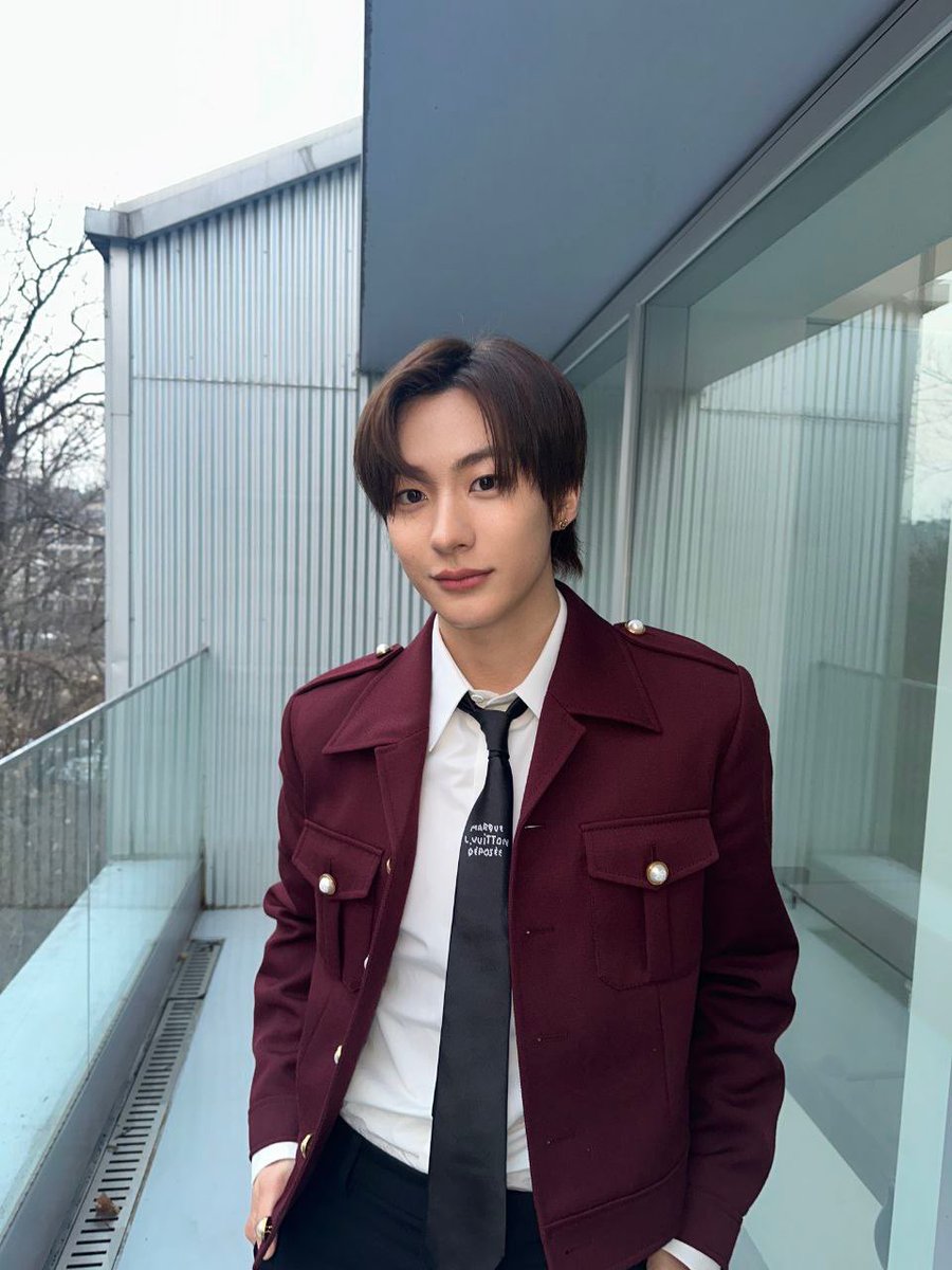 RIIZE_official's tweet image. 🦖🧡🦕 

#RIIZE #라이즈  
#ANTON #앤톤 
#RISEandREALIZE 
#유퀴즈