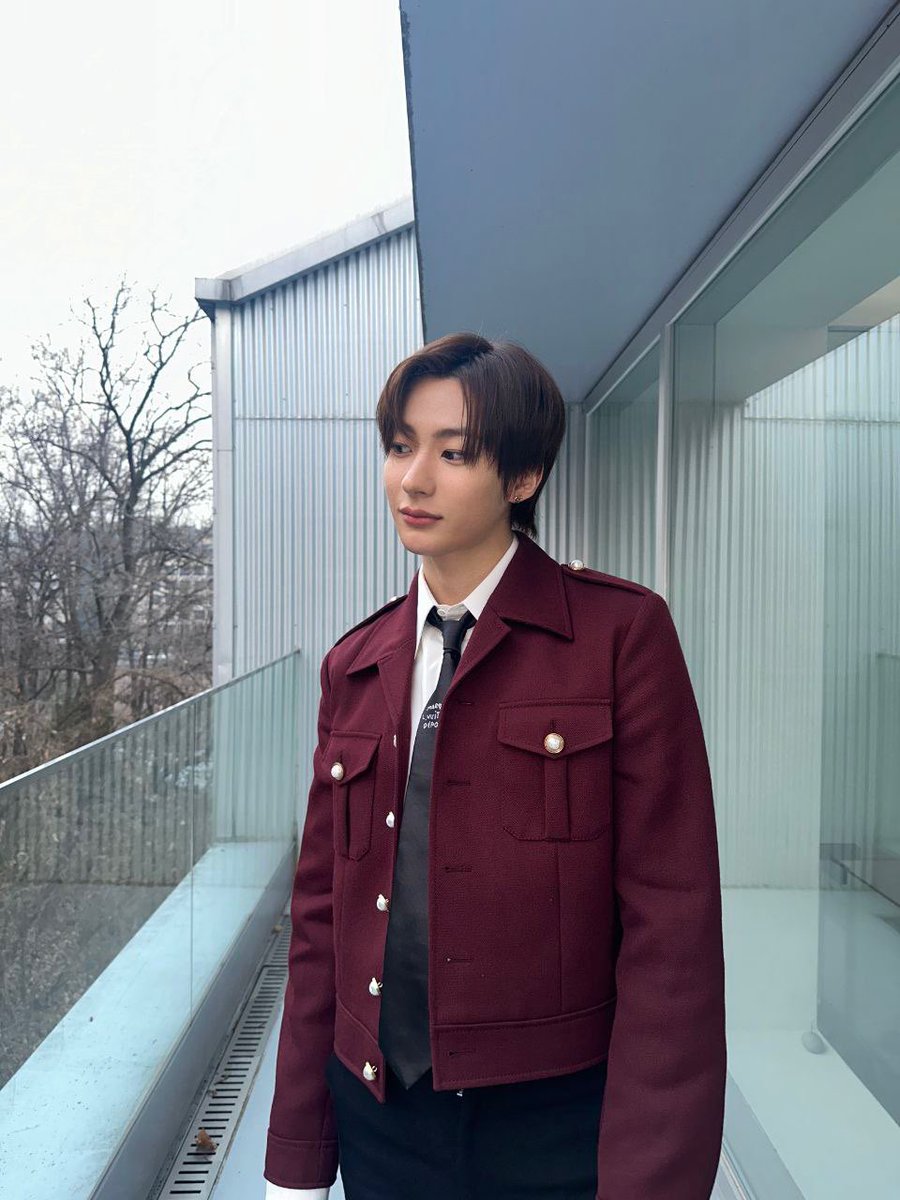 RIIZE_official's tweet image. 🦖🧡🦕 

#RIIZE #라이즈  
#ANTON #앤톤 
#RISEandREALIZE 
#유퀴즈