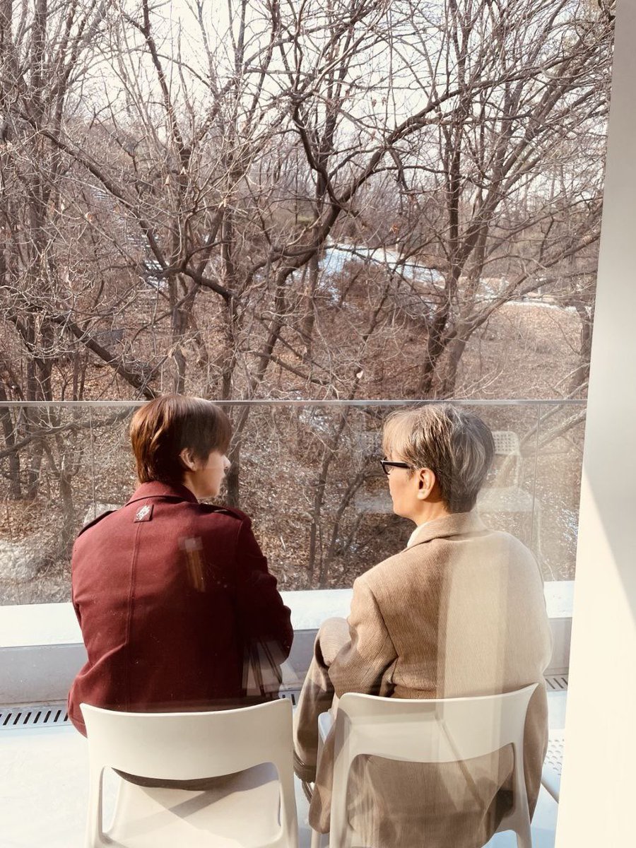 RIIZE_official's tweet image. 🦖🧡🦕 

#RIIZE #라이즈  
#ANTON #앤톤 
#RISEandREALIZE 
#유퀴즈