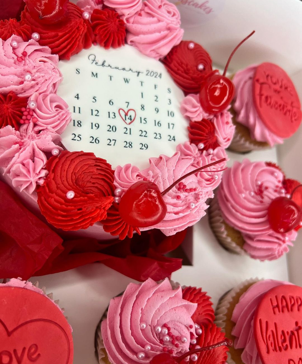 Incredibletoppers tweet media