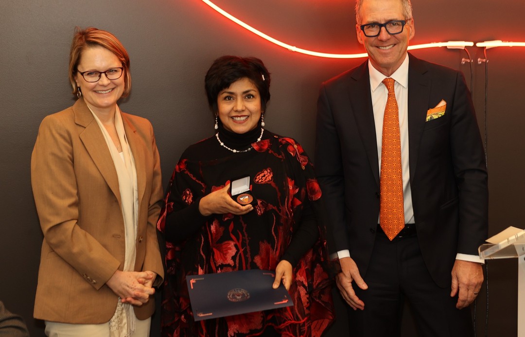 Honoring excellence in education! 🎓 Dr. Teresa Patricia Feria-Arroyo joins the  distinguished ranks of the UT System Academy of Distinguished Teachers.  🏆 A heartfelt congratulations for her outstanding contributions to  academia. 👩‍🏫👏 #UTSystem #DistinguishedTeachers🎉