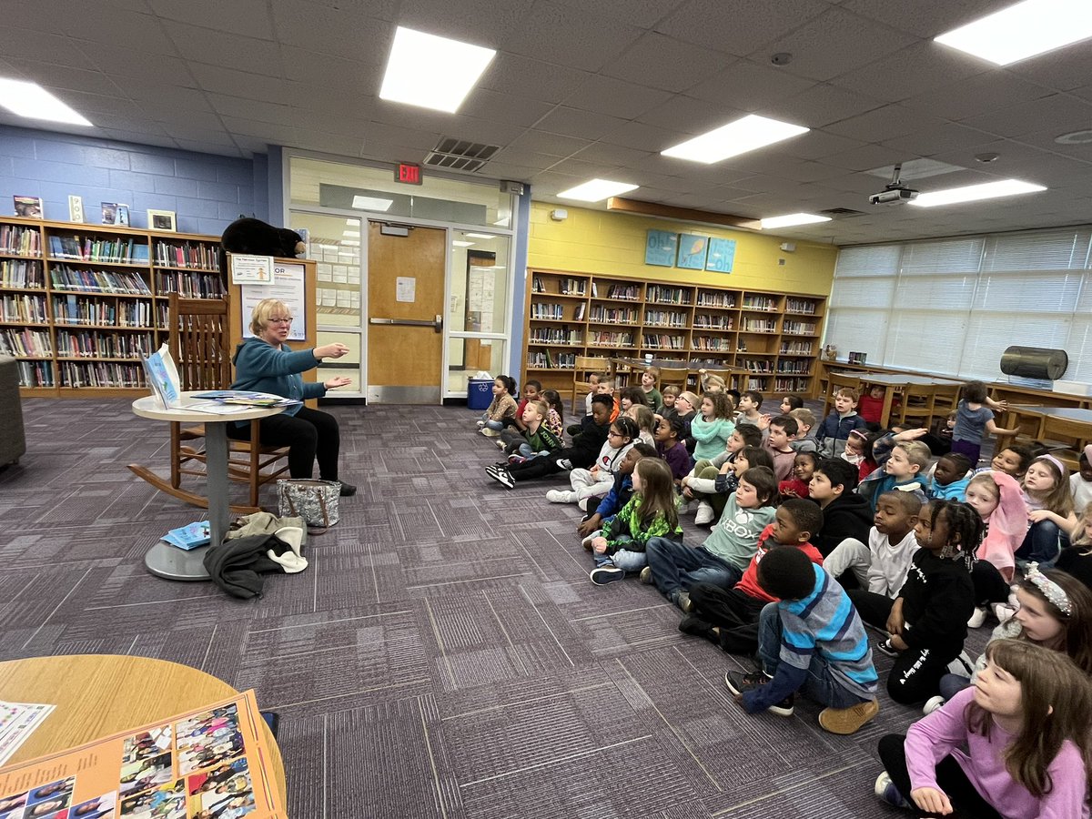 Teresa Martin shared her very first book, All I Wanted Was a Rake, with our Kindergarten and 1st grade students today! Ms. Martin’s daughter, Wyndham, Illustrated the book. Wyndham is a former MVES student! @UCPSNC @courtneyluce12 @AGHoulihan @Renee_McKinnon1 @APCrystleWelsh