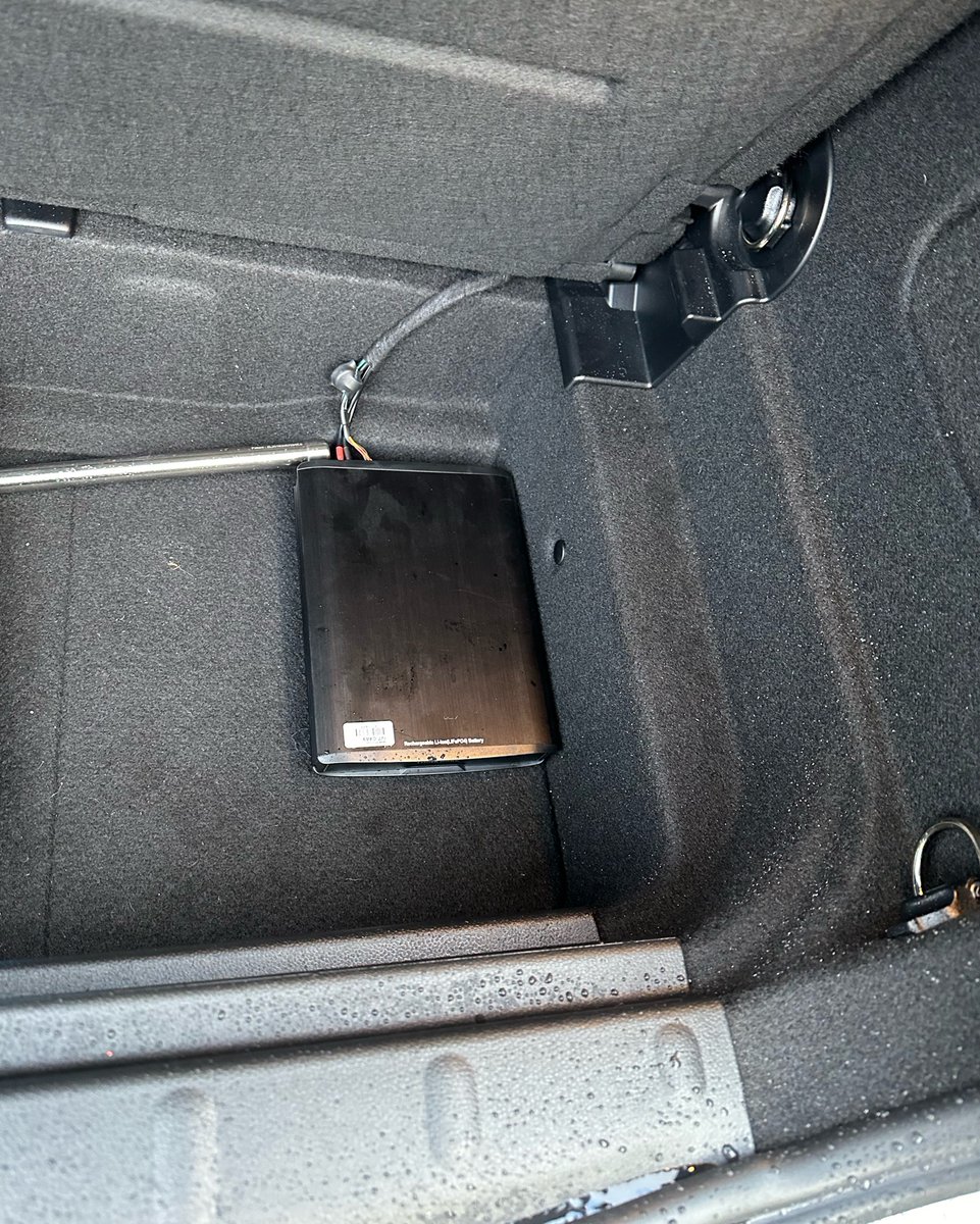 SafeDriveSolut1's tweet image. #2024 #mini #cooper added a #thinkware battery pack to their #dashcam to record for extended periods while parked