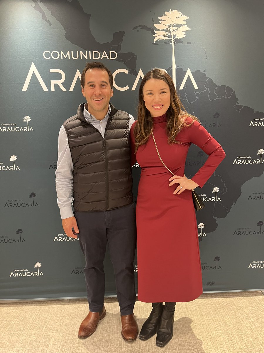 Iniciando la 2da. Reunión anual de Araucaria, la red de ministros de educación de América Latina con reunión con Pilar Alegría, Ministra de Educación de España, seguido de un día en la Universidad Complutense de Madrid.
<a href="/Agustinporres/">Agustín Porres</a> 
<a href="/FundacionVarkey/">Fundación Varkey</a> 
@FundacionCoppel